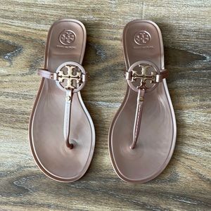Tory Burch Mini Miller Flat Thong Jelly Sandals in Rose Gold